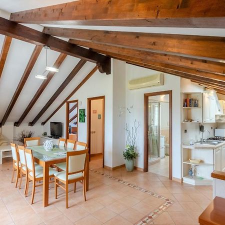 Ca' Do Pescou, Charming 2,Bedroom Apartment With Stunning Hill Views Overlooking The Greenery Rapallo Kültér fotó