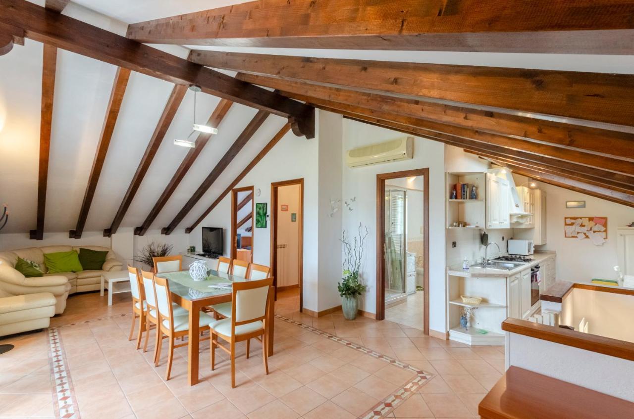 Ca' Do Pescou, Charming 2,Bedroom Apartment With Stunning Hill Views Overlooking The Greenery Rapallo Kültér fotó