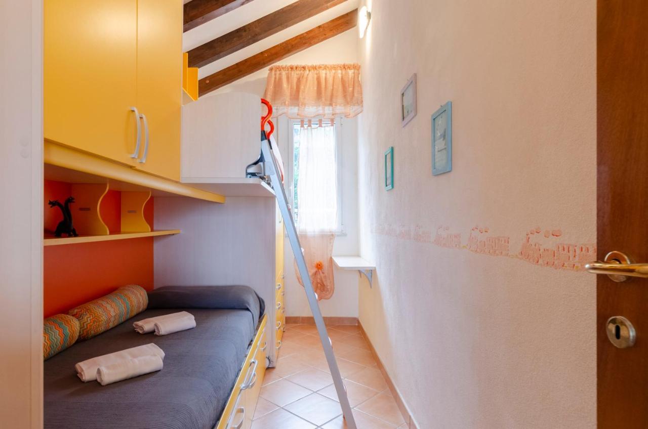 Ca' Do Pescou, Charming 2,Bedroom Apartment With Stunning Hill Views Overlooking The Greenery Rapallo Kültér fotó