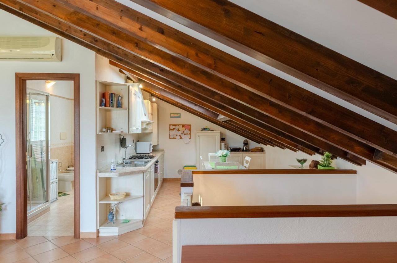 Ca' Do Pescou, Charming 2,Bedroom Apartment With Stunning Hill Views Overlooking The Greenery Rapallo Kültér fotó